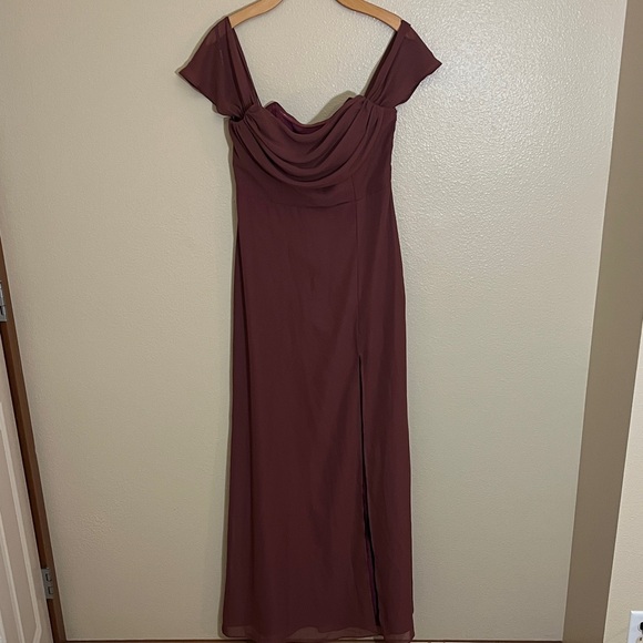 Birdy Grey Dresses & Skirts - Birdy Grey Elegant Off-Shoulder Maxi Full Length Wedding Dress